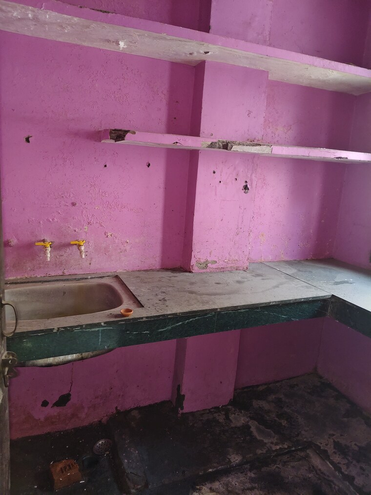 Kitchen, buddhi vihar 1.5 Bedroom 500 Sq.Ft. Builder Floor In Buddhi Vihar Moradabad 9519544