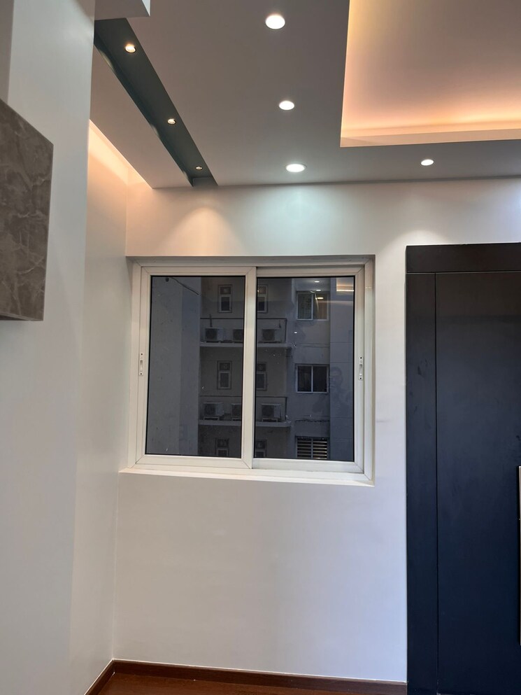 Room, paras-irene 3 Bedroom 1830 Sq.Ft. Apartment In Sector 70a Gurgaon 9519747