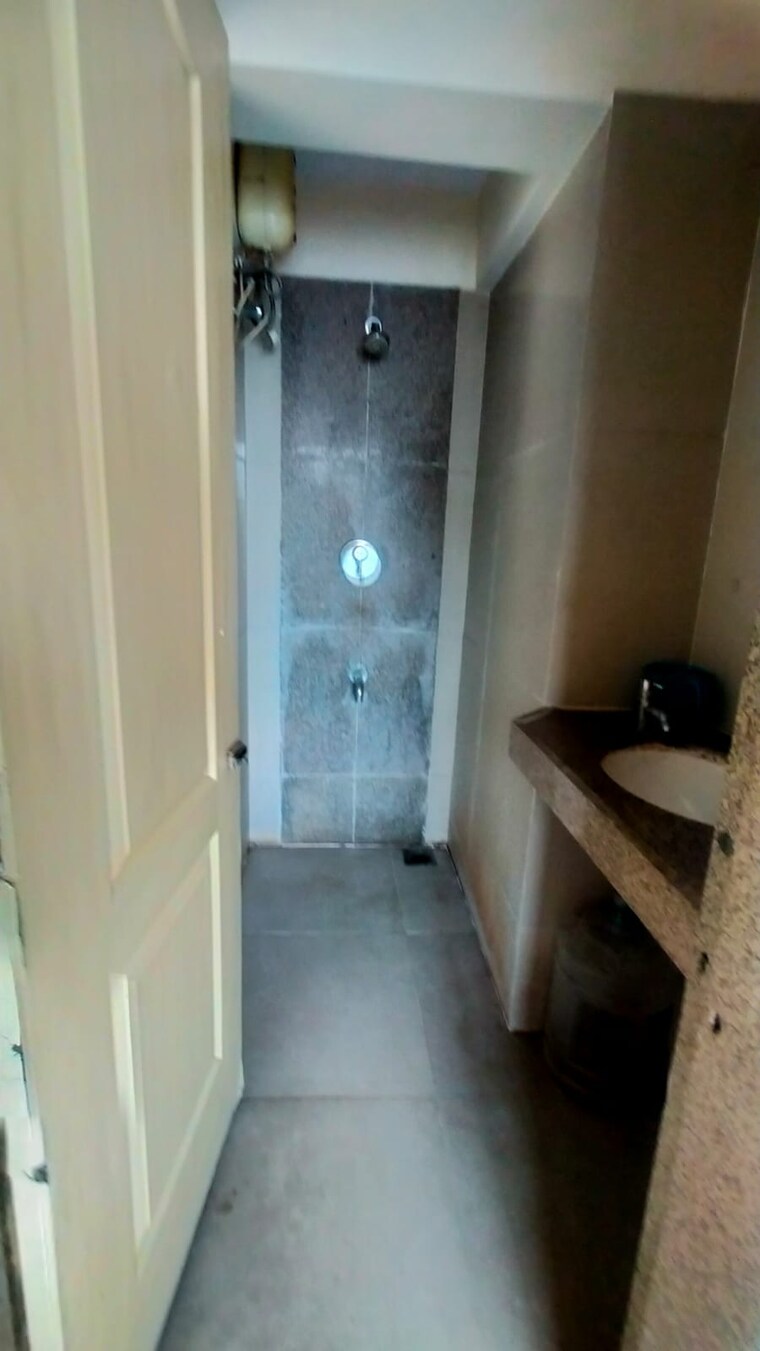 Master Bedroom, everest-country-side 1 Bedroom 450 Sq.Ft. Apartment In Kasarvadavali Thane 9519762