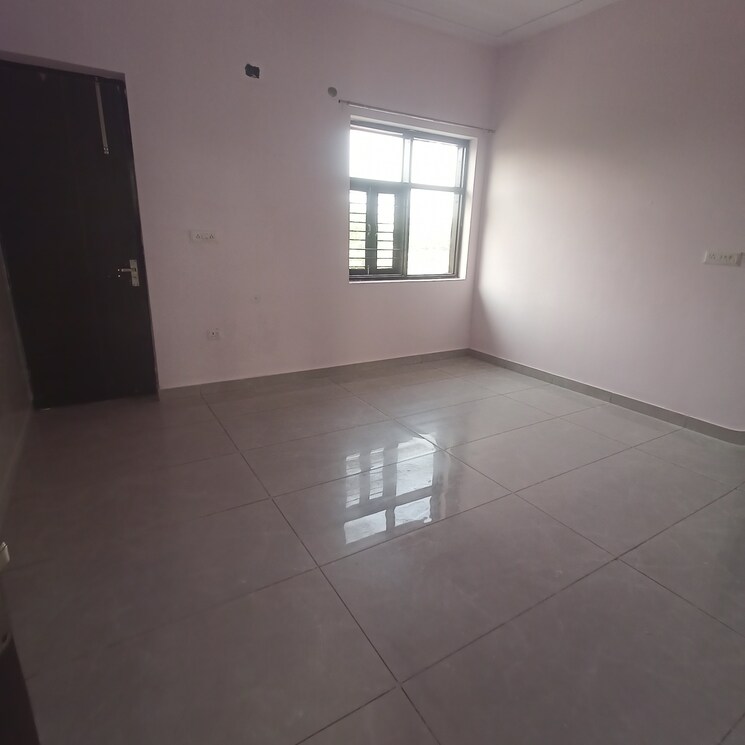 Room, sector 1 greater noida 3 Bedroom 4000 Sq.Ft. Independent House In Sector 1 Greater Noida Greater Noida 9519781