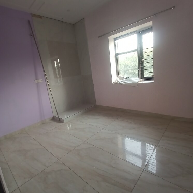 Room, sector 1 greater noida 3 Bedroom 4000 Sq.Ft. Independent House In Sector 1 Greater Noida Greater Noida 9519781