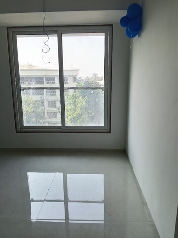 1 BHK Apartment For Rent in Santacruz West