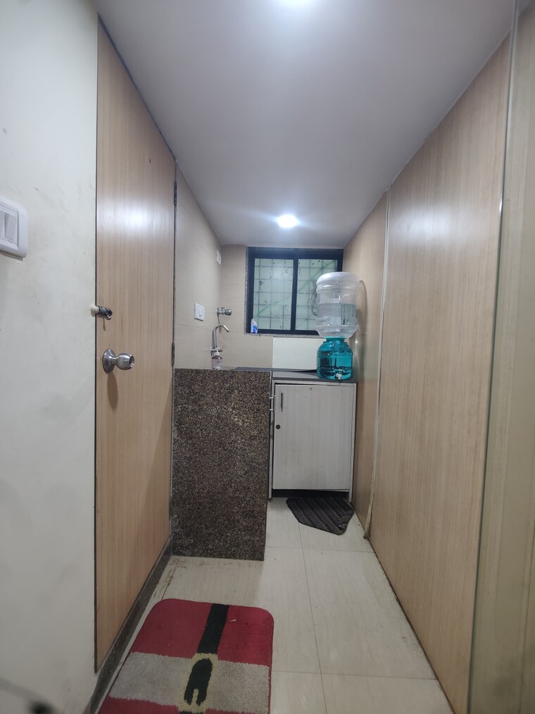 Bathroom, malad west Commercial Office Space 700 Sq.Ft. In Malad West Mumbai 9520003