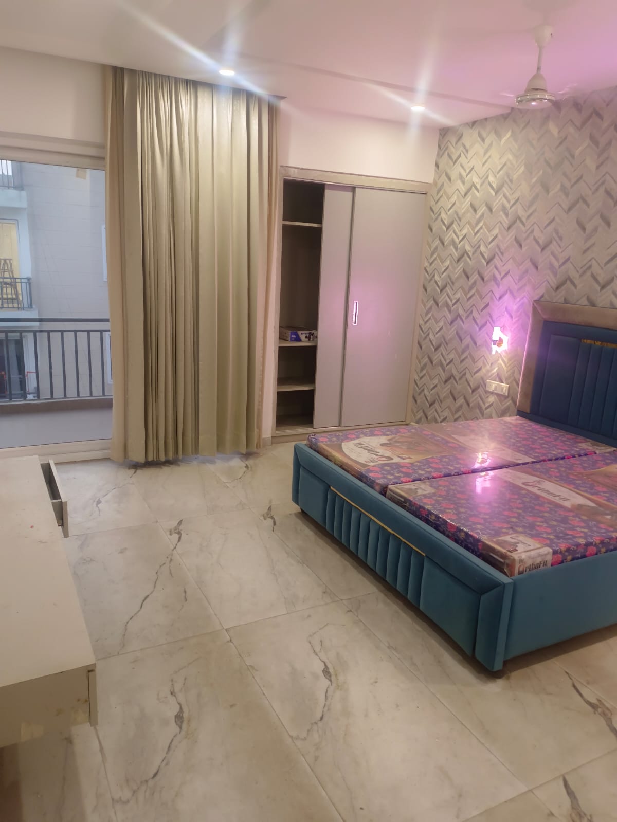 3 BHK + Extra Room Builder Floor For Sale in Vardhman Estate 