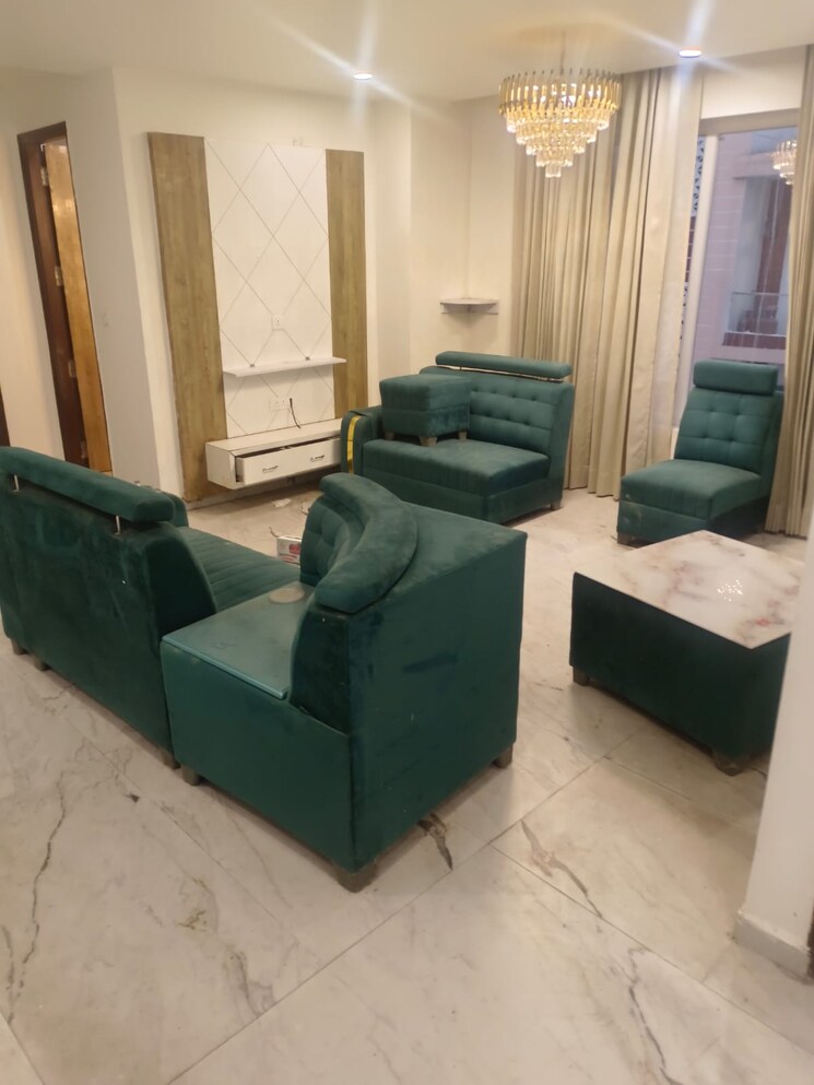 Living Room, patiala road 3 Bedroom 2365 Sq.Ft. Builder Floor In Patiala Road Zirakpur 9519900