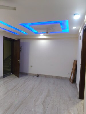 3 BHK Builder Floor For Rent in Chattarpur