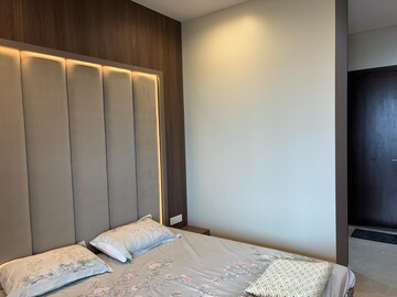 Bedroom in 3 BHK Apartment at Lokhandwala Minerva Mahalaxmi, Mahalaxmi – for Rent