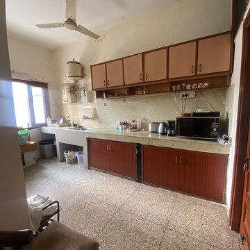 Kitchen in 3 BHK Apartment at Sector 8 – for Rent