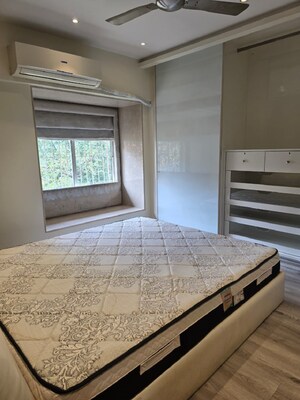Bedroom in 2 BHK Apartment at Bandra West – for Rent