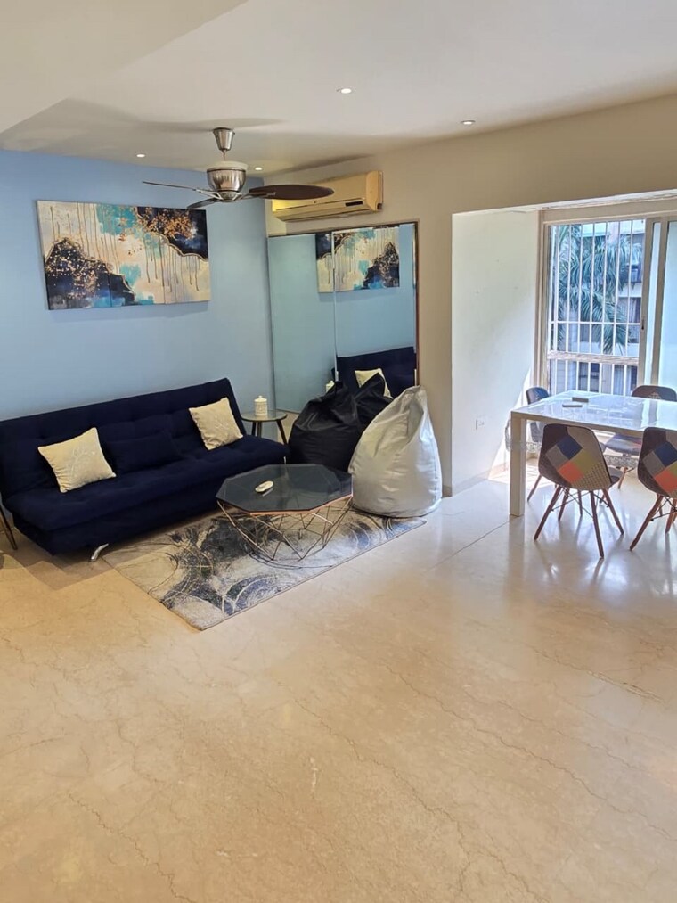 Living Room, bandra west 2 Bedroom 700 Sq.Ft. Apartment In Bandra West Mumbai 9519960