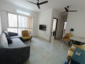 2 BHK Apartment For Rent in Lodha Amara, Kolshet Road