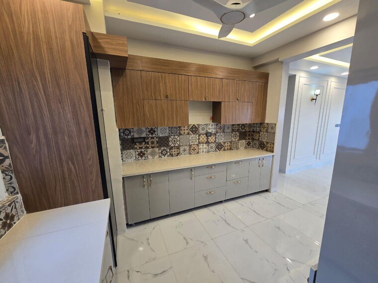 Room, beta i greater noida 4 Bedroom 3300 Sq.Ft. Independent House In Beta I Greater Noida Greater Noida 9520032