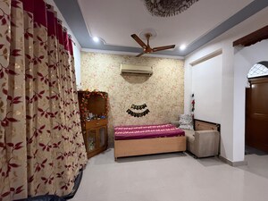 Living Room in 2 BHK Builder Floor at Sector 22 – for Rent