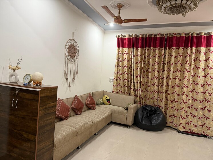 Living Room, sector 22 2 Bedroom 2000 Sq.Ft. Builder Floor In Sector 22 Gurgaon 9520039