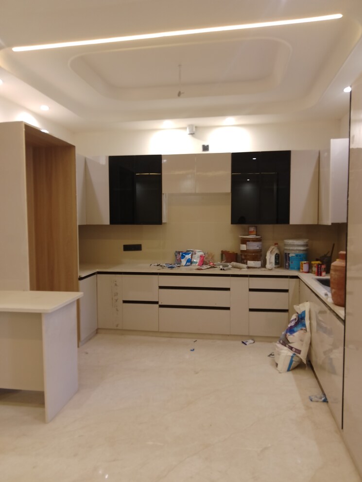 Kitchen, lohgarh 6 Bedroom 1850 Sq.Ft. Independent House In Lohgarh Zirakpur 9520052