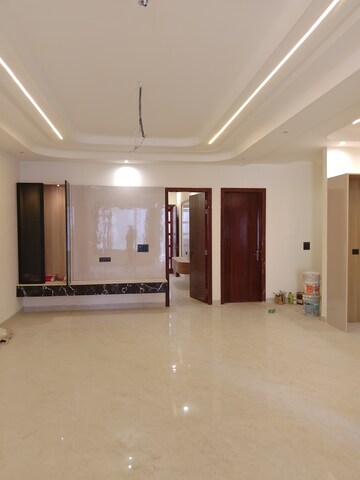 Room in 6 BHK Independent House at Lohgarh – for Sale