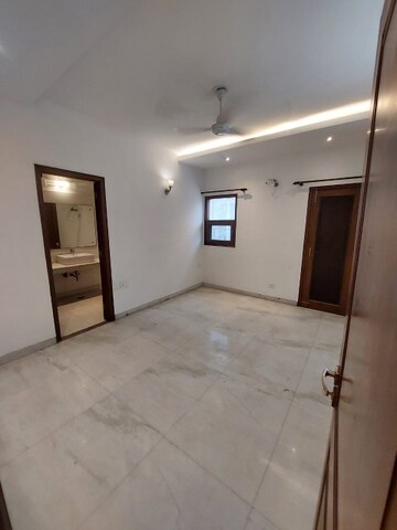Master Bedroom in 3 BHK Builder Floor at Greater Kailash I – for Rent