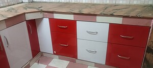 Furnished Amenities in 3 BHK Builder Floor at Vaishali Sector 5 – for Sale