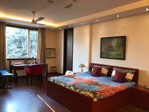 Master Bedroom in 4 BHK Builder Floor at Greater Kailash ii – for Rent