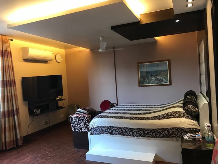 Master Bedroom, greater kailash ii 4 Bedroom 3600 Sq.Ft. Builder Floor In Greater Kailash ii Delhi 9520375