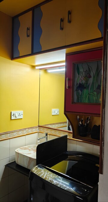 Team Area in 1 BHK Apartment at Kashish Park Apartment, Lal Bahadur Shastri Road – for Rent