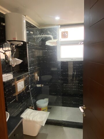 Attached Bathroom in 4 BHK Builder Floor at South City 2 – for Rent