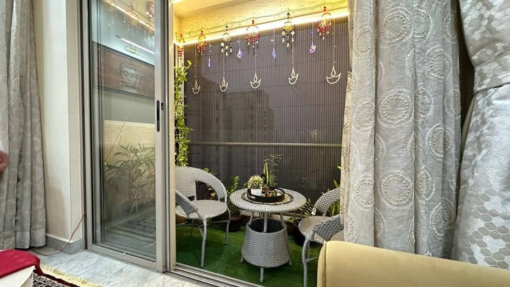 Balcony, lodha-luxuria-priva 3 Bedroom 1500 Sq.Ft. Apartment In Majiwada Thane 9520460