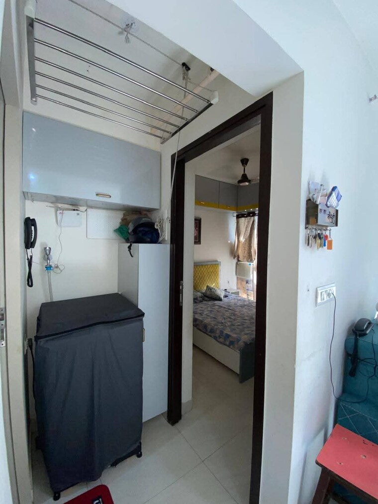 undefined, lodha-crown-quality-homes 1 Bedroom 500 Sq.Ft. Apartment In Majiwada Thane 9520520