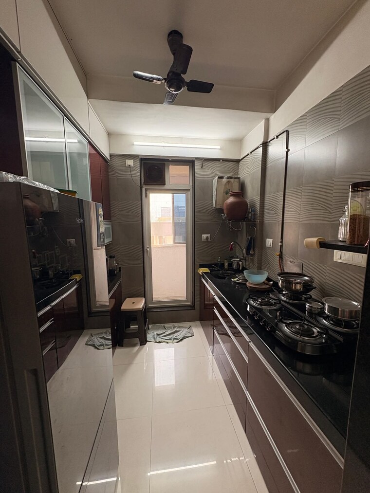 Kitchen, vasant-fiona 2 Bedroom 900 Sq.Ft. Apartment In Pokhran Road No Two Thane 9520543