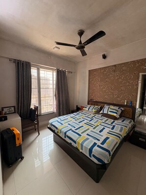 Bedroom in 2 BHK Apartment at Vasant Fiona, Pokhran Road No Two – for Rent