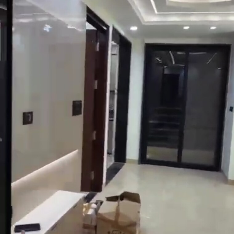 undefined, jagdamba-aparmtent 3 Bedroom 150 Sq.Yd. Apartment In Rohini Sector 13 Delhi 9520565