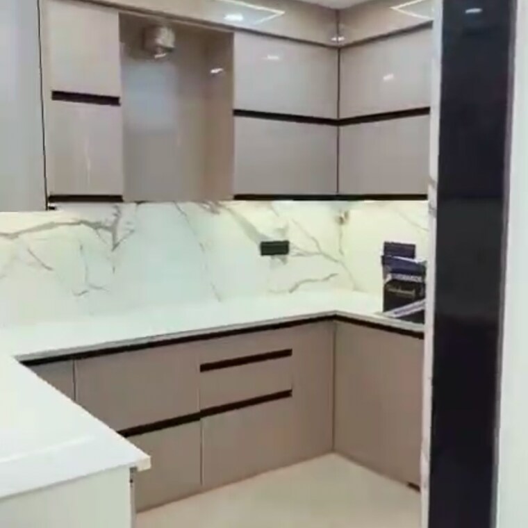 Kitchen, jagdamba-aparmtent 3 Bedroom 150 Sq.Yd. Apartment In Rohini Sector 13 Delhi 9520565