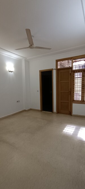 3 BHK Builder Floor For Rent in Kalkaji