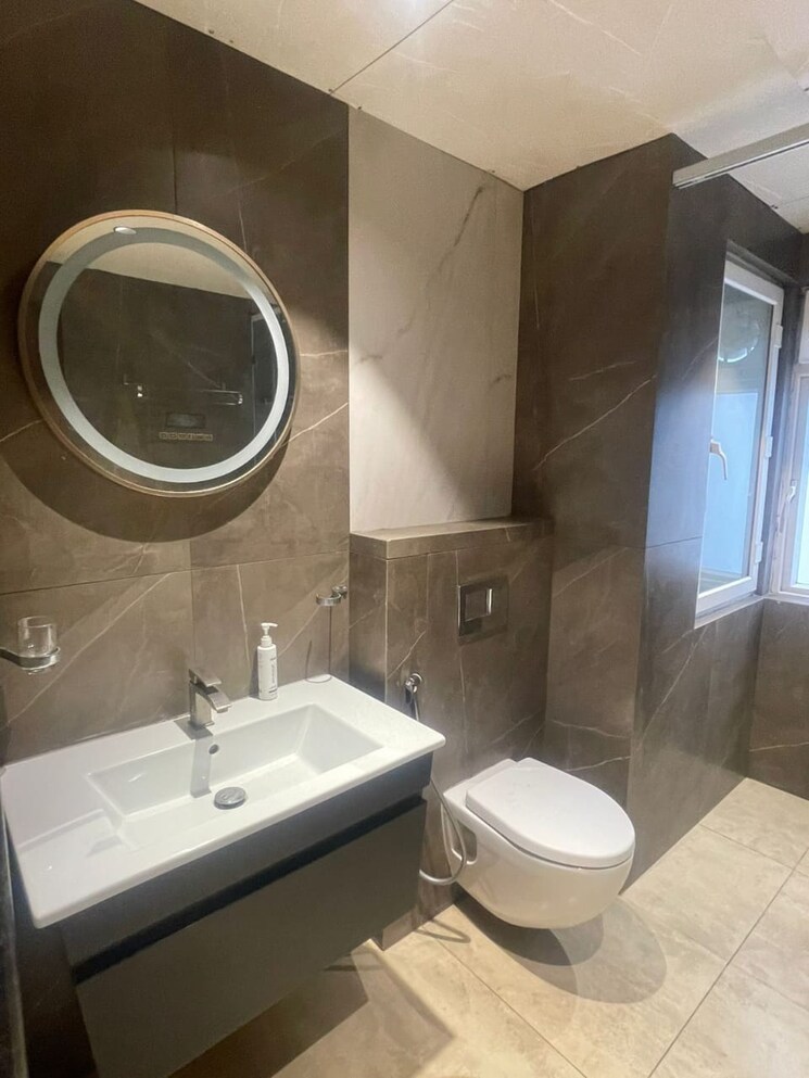 Bathroom, gachibowli 4 Bedroom 3500 Sq.Ft. Apartment In Gachibowli Hyderabad 9520557