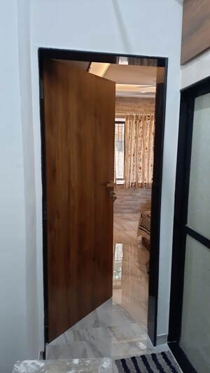 Room in 1 BHK Apartment at Garden Estate CHS, Ganeshwadi – for Rent