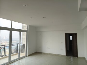 Room in 3 BHK Apartment at ATS Le Grandiose, Sector 150 – for Sale