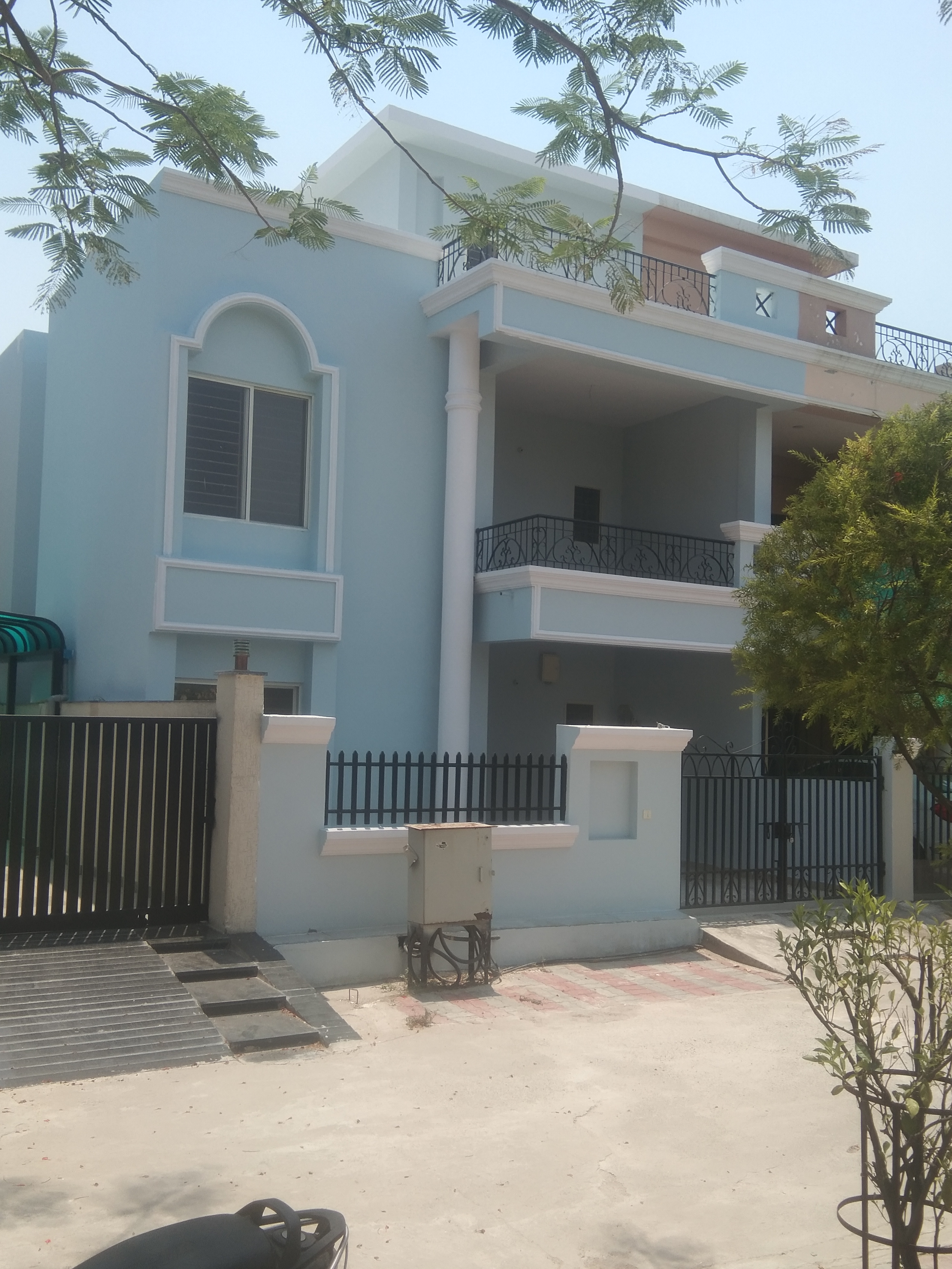 4 BHK Villa For Sale in Bhojpur Road