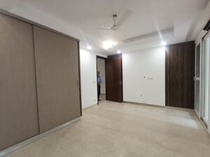 Room in 3 BHK Builder Floor at East of Kailash Block-B RWA, East Of Kailash – for Sale