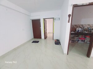 Room in 3 BHK Apartment at Tupudana – for Sale