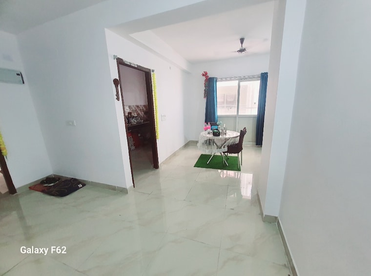 Room, tupudana 3 Bedroom 1396 Sq.Ft. Apartment In Tupudana Ranchi 9520596