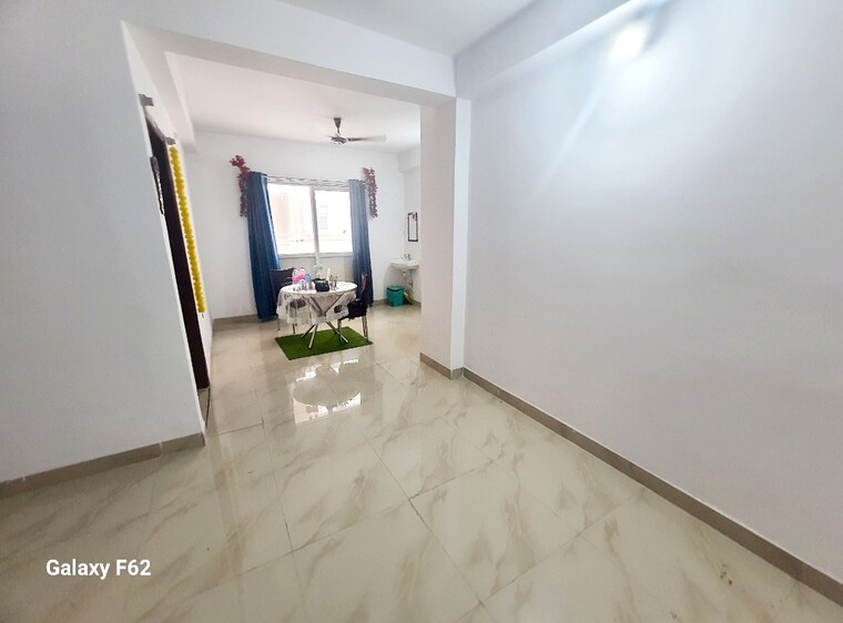 Room, tupudana 3 Bedroom 1396 Sq.Ft. Apartment In Tupudana Ranchi 9520596