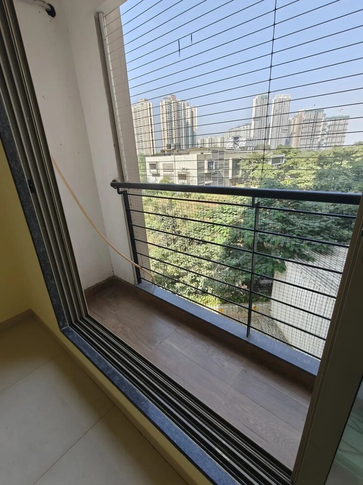 Balcony, runwal-eirene 2.5 Bedroom 950 Sq.Ft. Apartment In Balkum Pada Thane 9520610