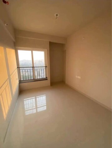 Bedroom in 2 BHK Apartment at Rustomjee Urbania Azziano, Thane West – for Rent