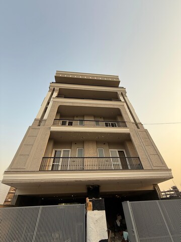 1 BHK Builder Floor – Exterior View View at Sector 52 - for Rent