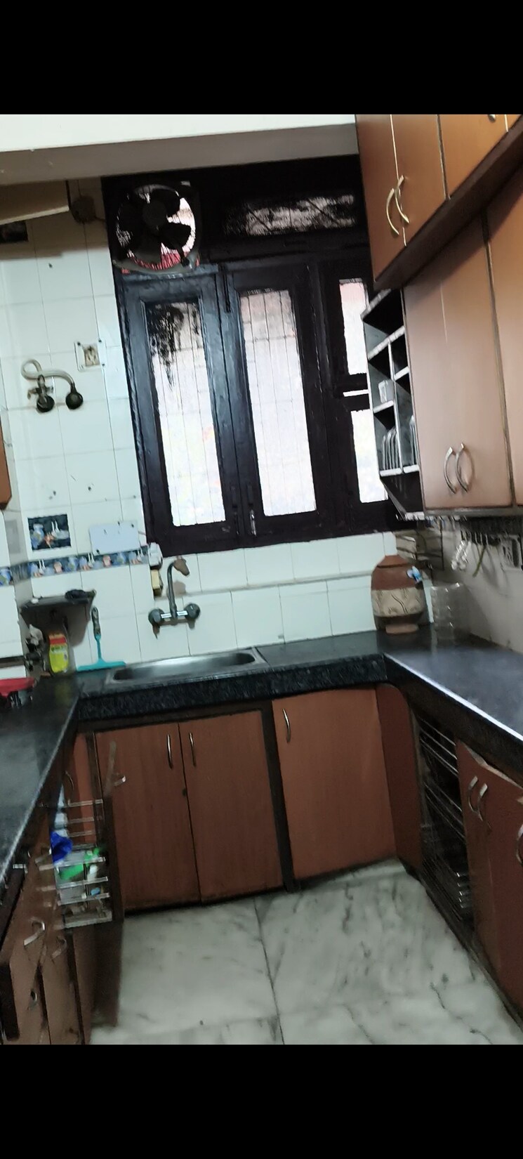 Kitchen, ip extension 3 Bedroom 1250 Sq.Ft. Apartment In Ip Extension Delhi 9520635