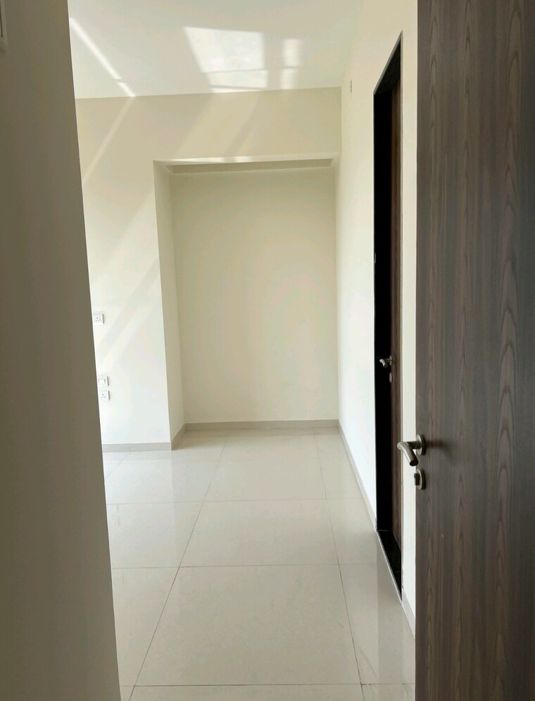 Bedroom, sheth-zuri 2 Bedroom 800 Sq.Ft. Apartment In Laxmi Nagar Thane 9520634