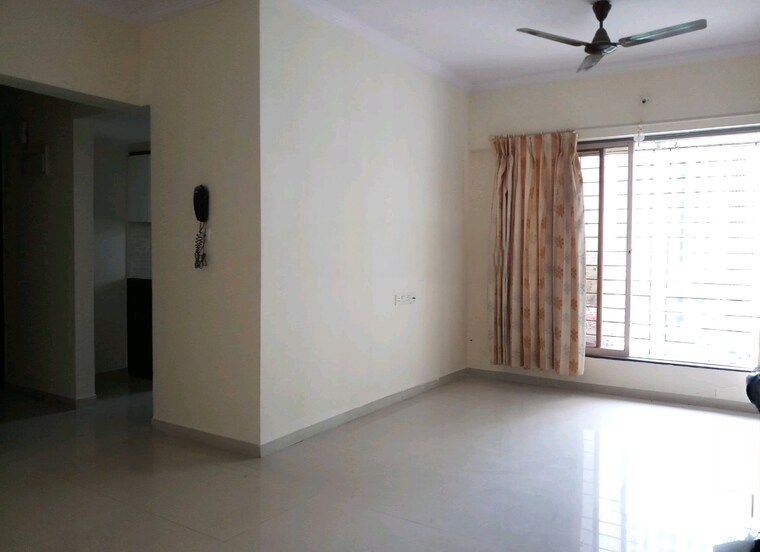 Living Room, vijay-orovia 2.5 Bedroom 900 Sq.Ft. Apartment In Ghodbunder Road Thane 9520652