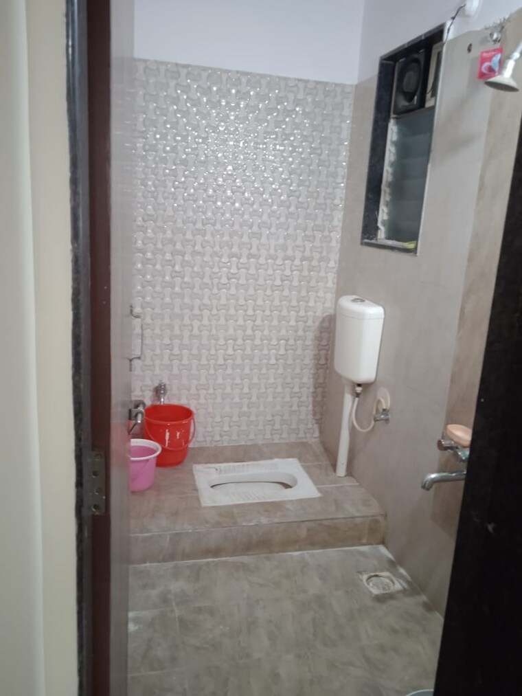 Bathroom, vijayalaxmi-laxmisatyam-residency 2 Bedroom 617 Sq.Ft. Apartment In Dhanori Pune 9520650