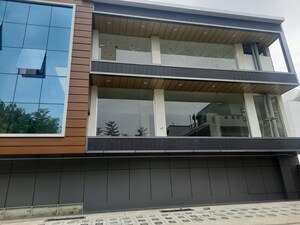  Showroom – Exterior View View at Jankipuram Extension - for Rent