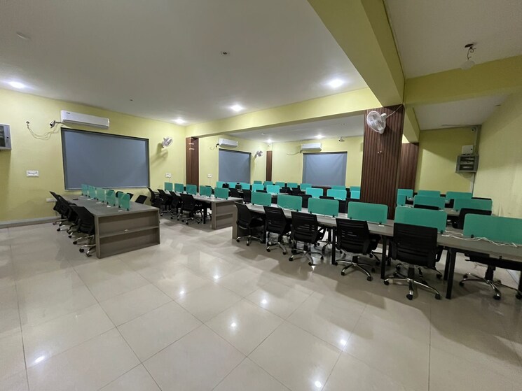 Team Area, sanganer Commercial Office Space 3500 Sq.Ft. In Sanganer Jaipur 9520672